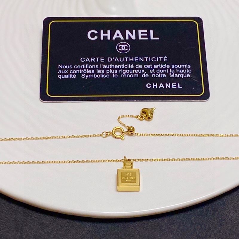 Ch**el necklaces